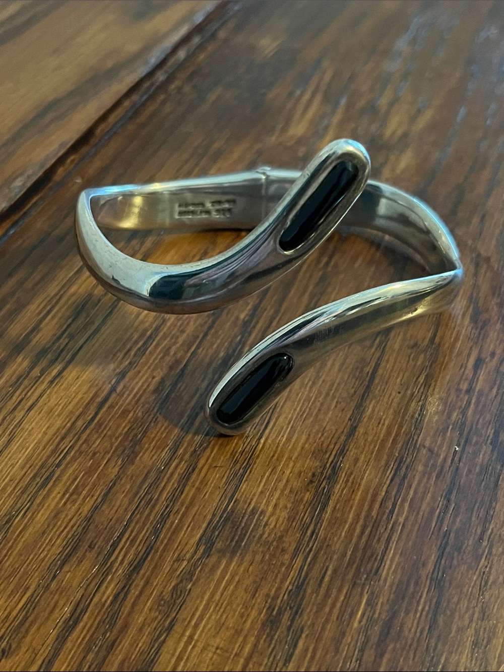 Vintage Mexico Sterling 925 Hinged Cuff with Black Onyx